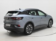 Volkswagen ID.4 5