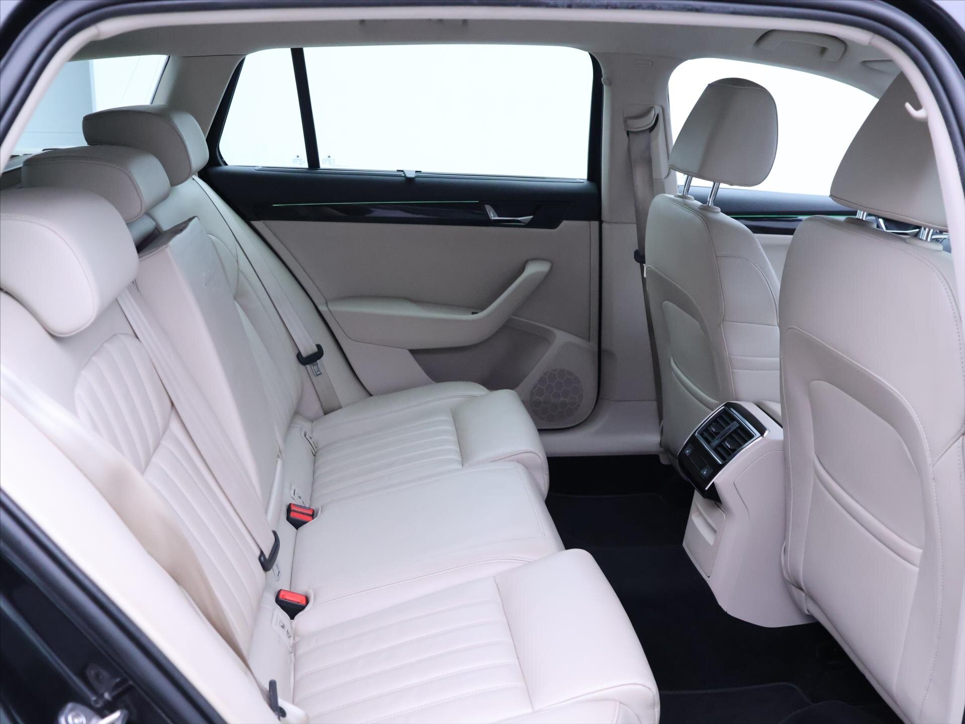 Škoda Superb Kombi 2,0 l 140 kw