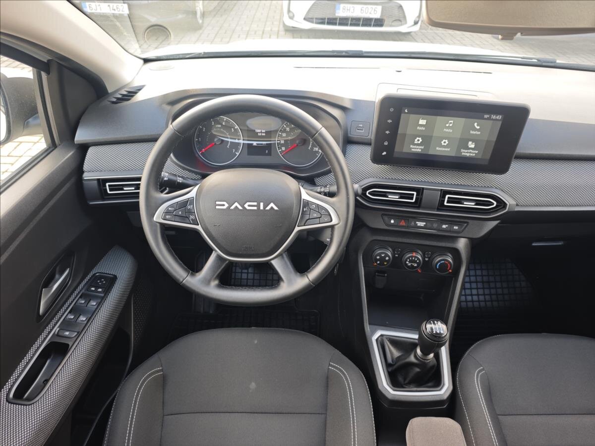 Dacia Sandero Hatchback 999,0 67 kw