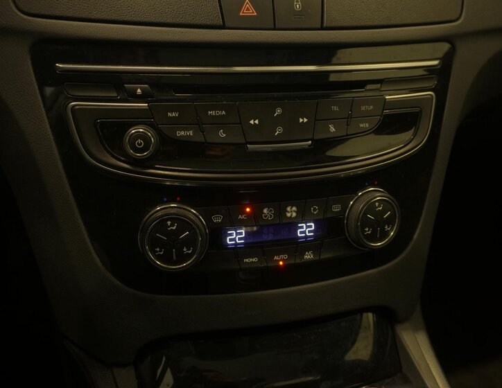 Peugeot 508 Kombi 2,0 l 133 kw