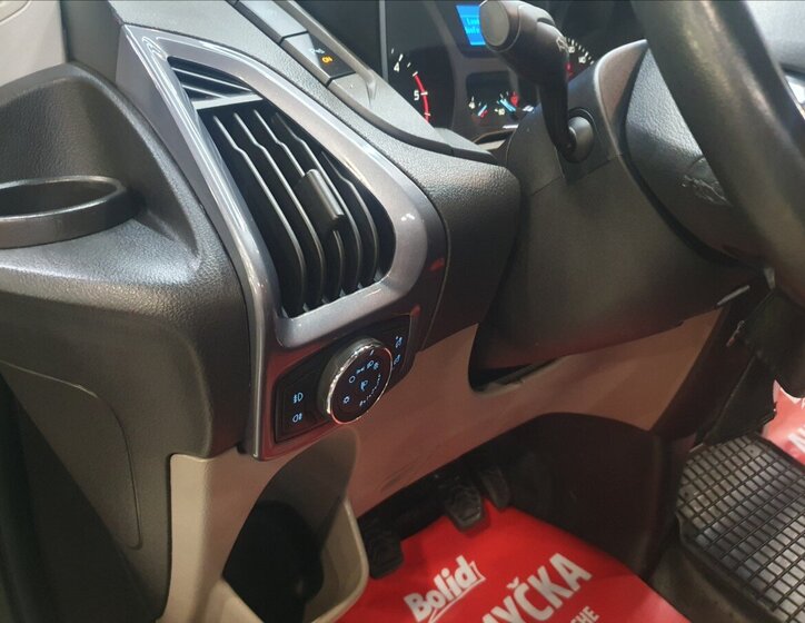 Ford Tourneo Custom Kombi 2,2 l 92 kw