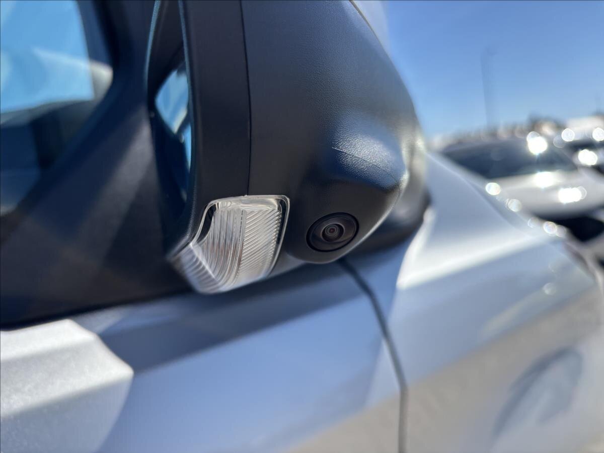 Ford Tourneo Custom Kombi 2,0 l 125 kw