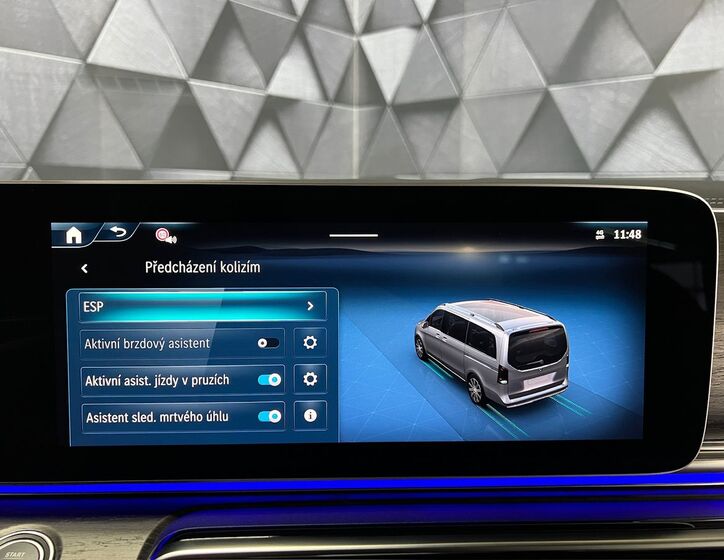 Mercedes-Benz Třídy V 22