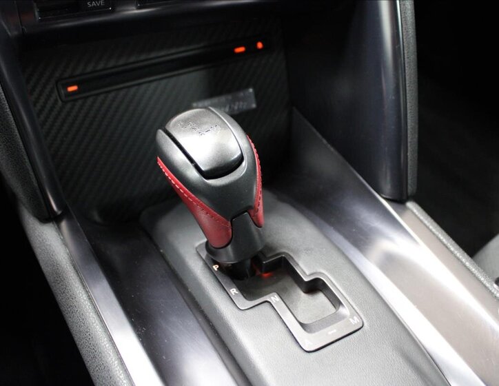 Nissan GT-R Kupé 3,8 l 390 kw