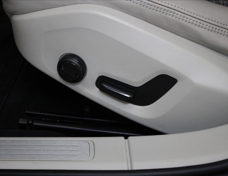 Volvo V60 Kombi 2,0 l 110 kw