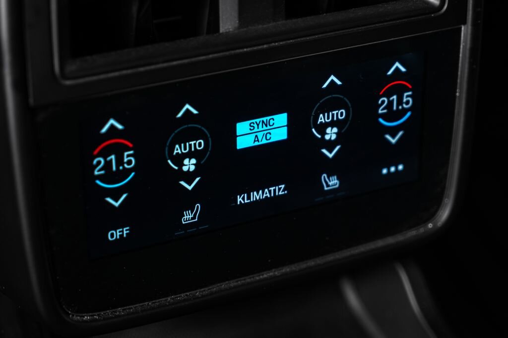 Porsche Taycan Kombi 0,0 500 kw