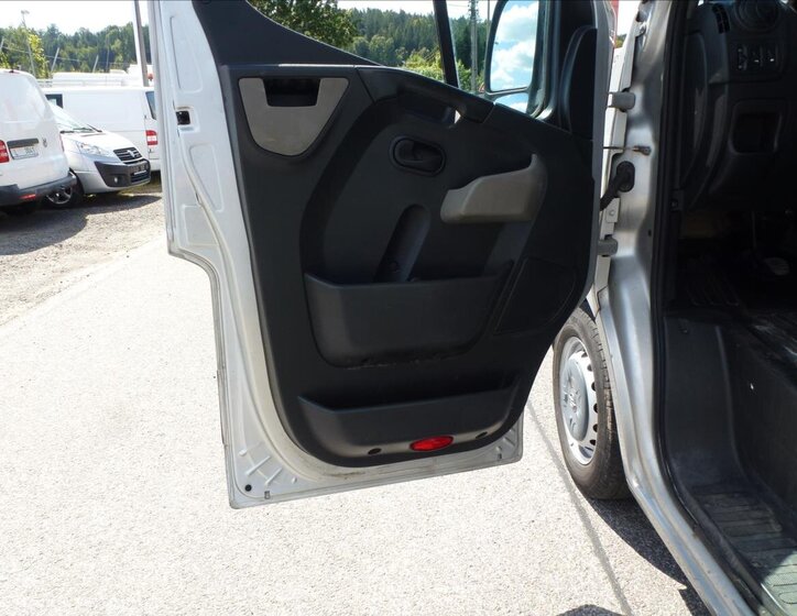 Opel Movano Ostatní 2,3 l 100 kw