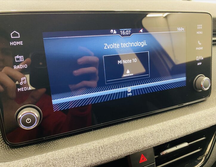 Škoda Scala Hatchback 999,0 85 kw