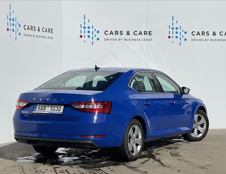 Škoda Superb Liftback 1,5 l 110 kw