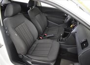 Volkswagen Polo Hatchback 999,0 44 kw