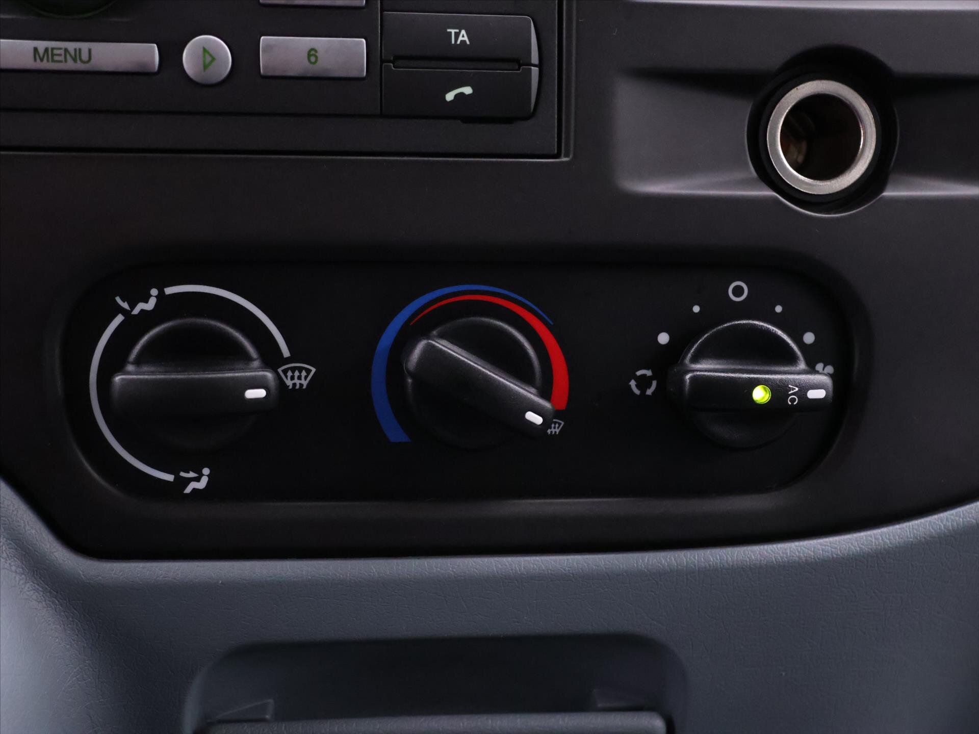 Ford Transit Kombi 2,2 l 92 kw