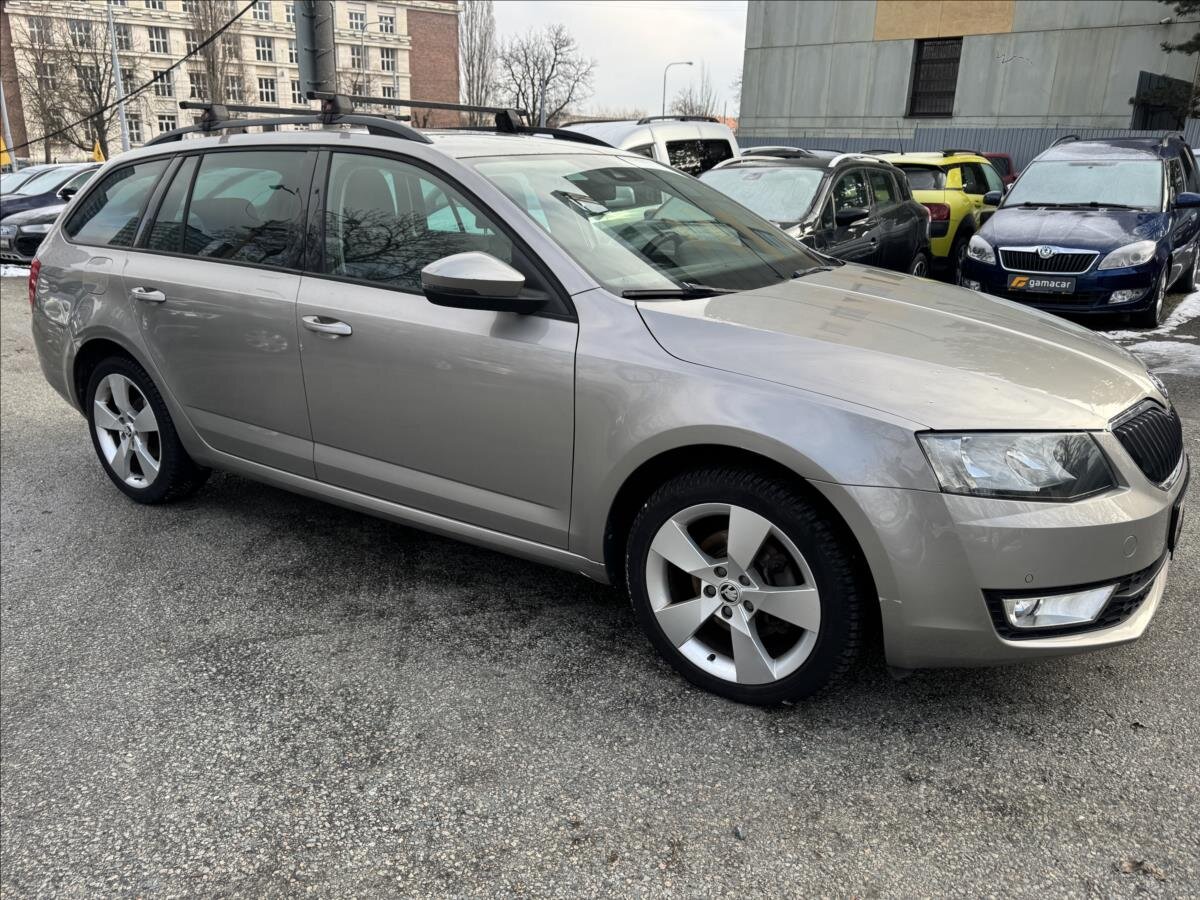 Škoda Octavia Kombi 2,0 l 110 kw