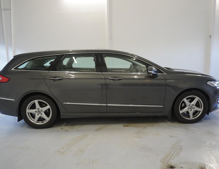 Ford Mondeo Kombi 2,0 l 179 kw