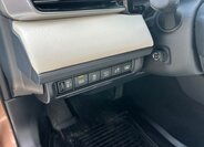 Toyota Camry Sedan / Limuzína 2,5 l 137 kw