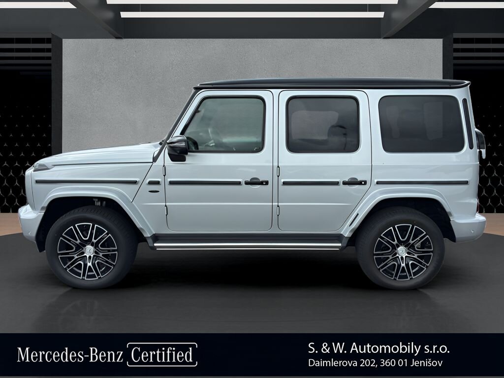 Mercedes-Benz Třídy G SUV / Terénní 0,0 432 kw