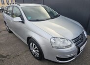 Volkswagen Golf Kombi 2,0 l 77 kw