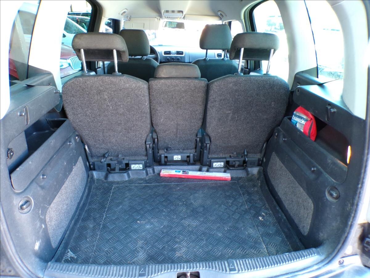 Škoda Roomster Kombi 1,4 l 63 kw