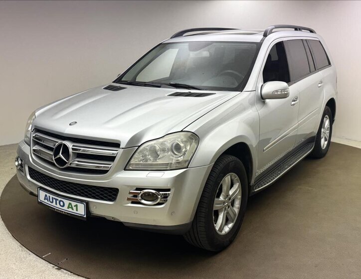 Mercedes-Benz GL SUV / Terénní 3,0 l 165 kw