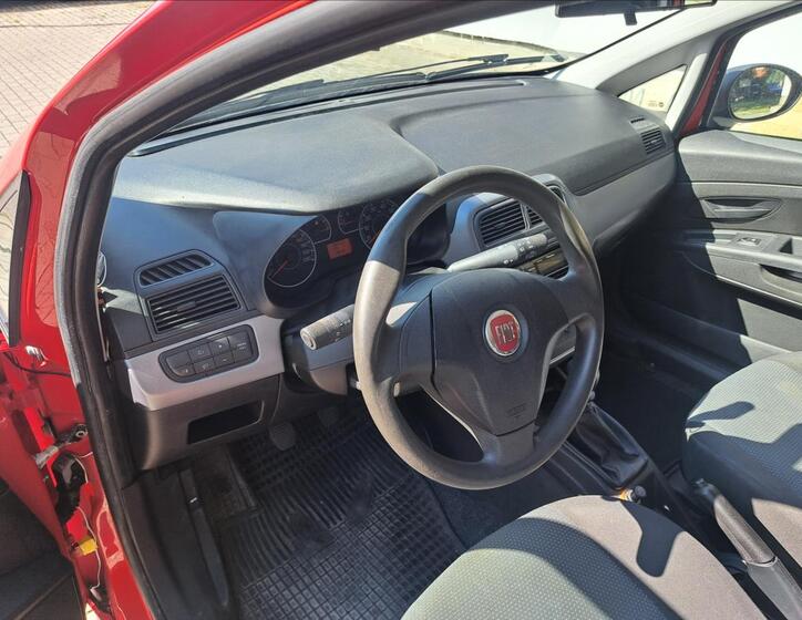 Fiat Grande Punto 17