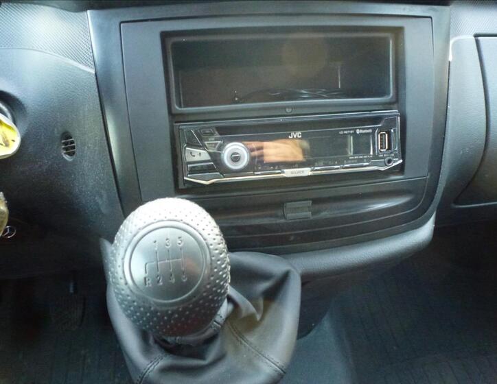 Mercedes-Benz Vito 33