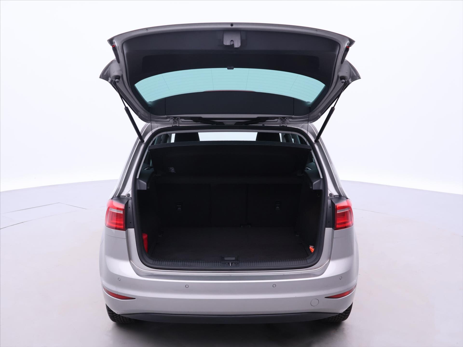 Volkswagen Golf Sportsvan MPV 1,2 l 63 kw