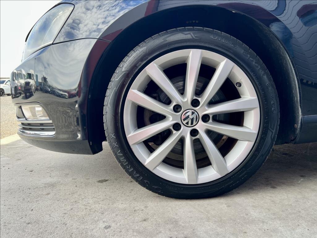 Volkswagen Passat Kombi 2,0 l 103 kw