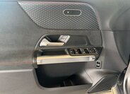 Mercedes-Benz EQB SUV / Terénní 0,0 215 kw