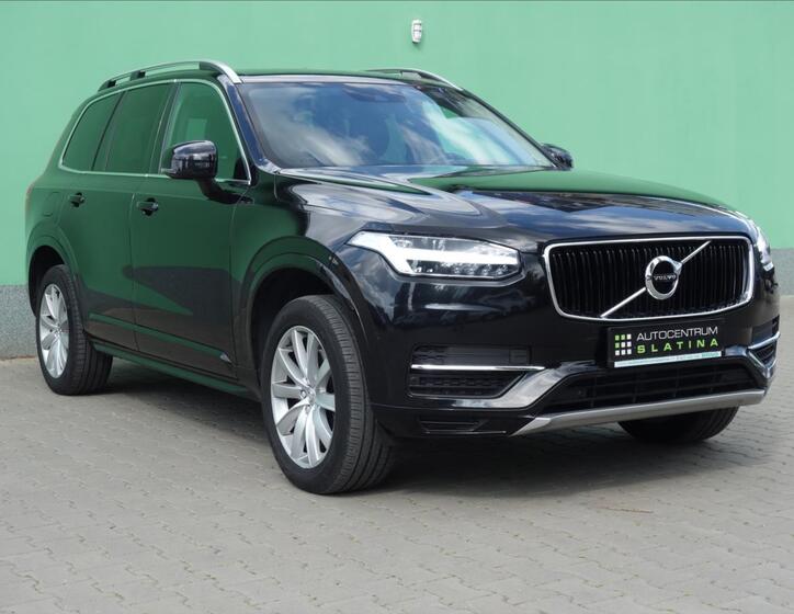 Volvo XC90 11