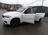 BMW X5 SUV 3,0 l 280 kw