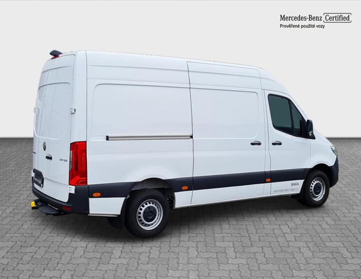 Mercedes-Benz Sprinter 5