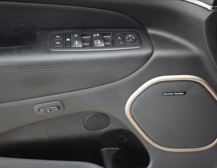 Jeep Grand Cherokee 37