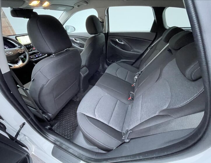 Hyundai i30 Kombi 998,0 88 kw