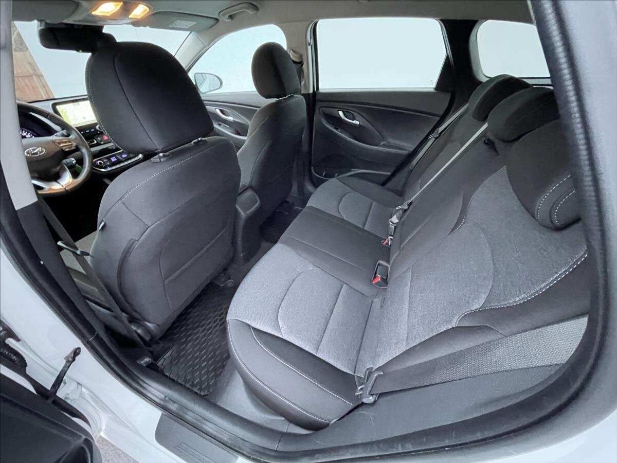 Hyundai i30 Kombi 998,0 88 kw