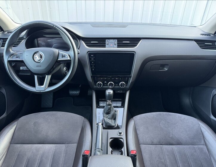 Škoda Octavia 27