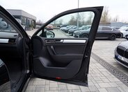 Volkswagen Touareg SUV / Terénní 3,0 l 176 kw