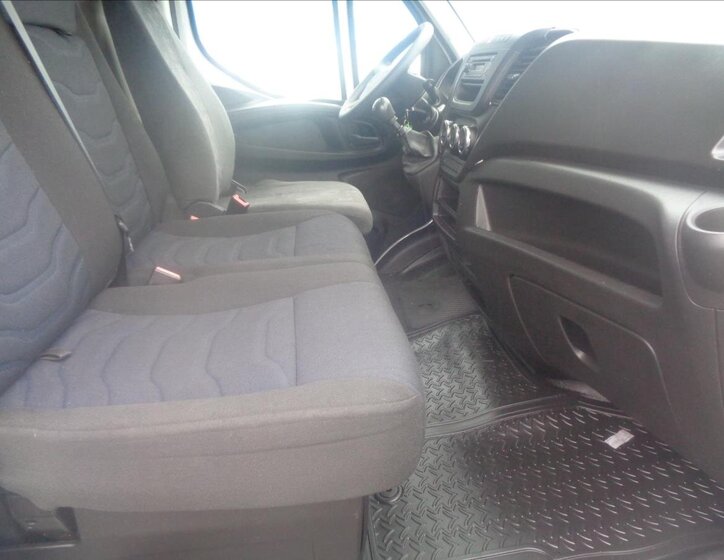 Iveco Daily Ostatní 2,3 l 115 kw