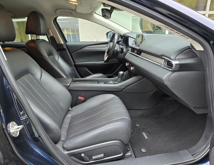 Mazda 6 24