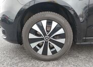 Mercedes-Benz Vito 26