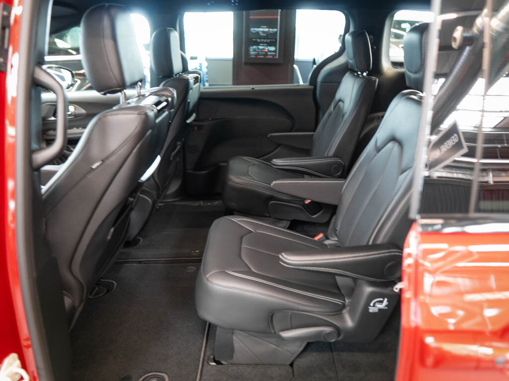 Chrysler Pacifica MPV 3,6 l 221 kw