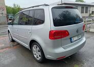 Volkswagen Touran 9
