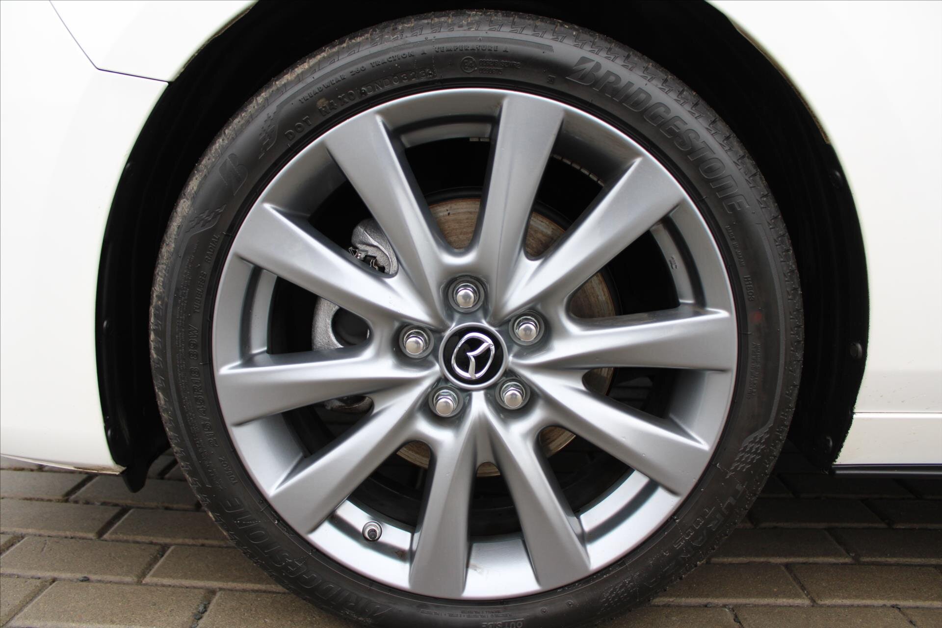 Mazda 3 Sedan / Limuzína 2,0 l 90 kw