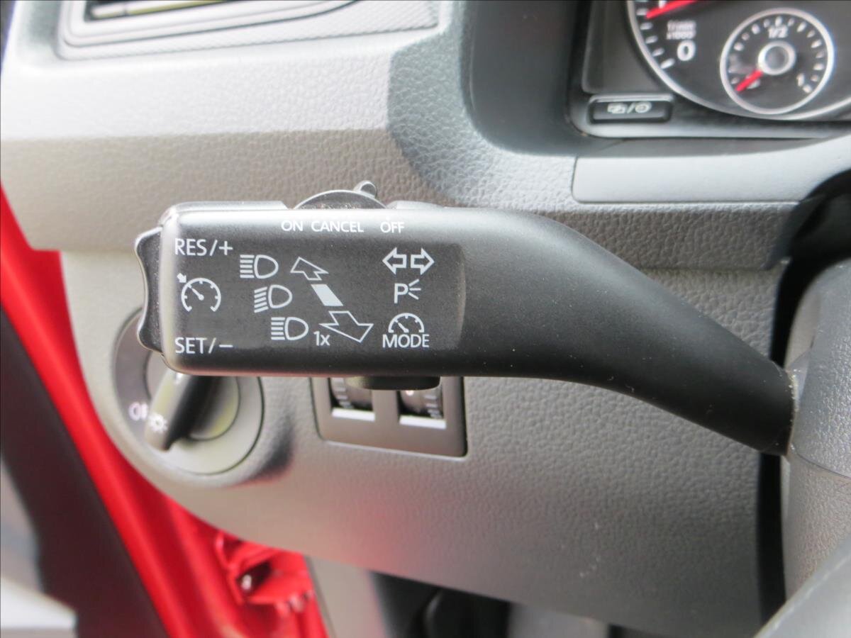 Volkswagen Caddy Skříň 1,4 l 81 kw