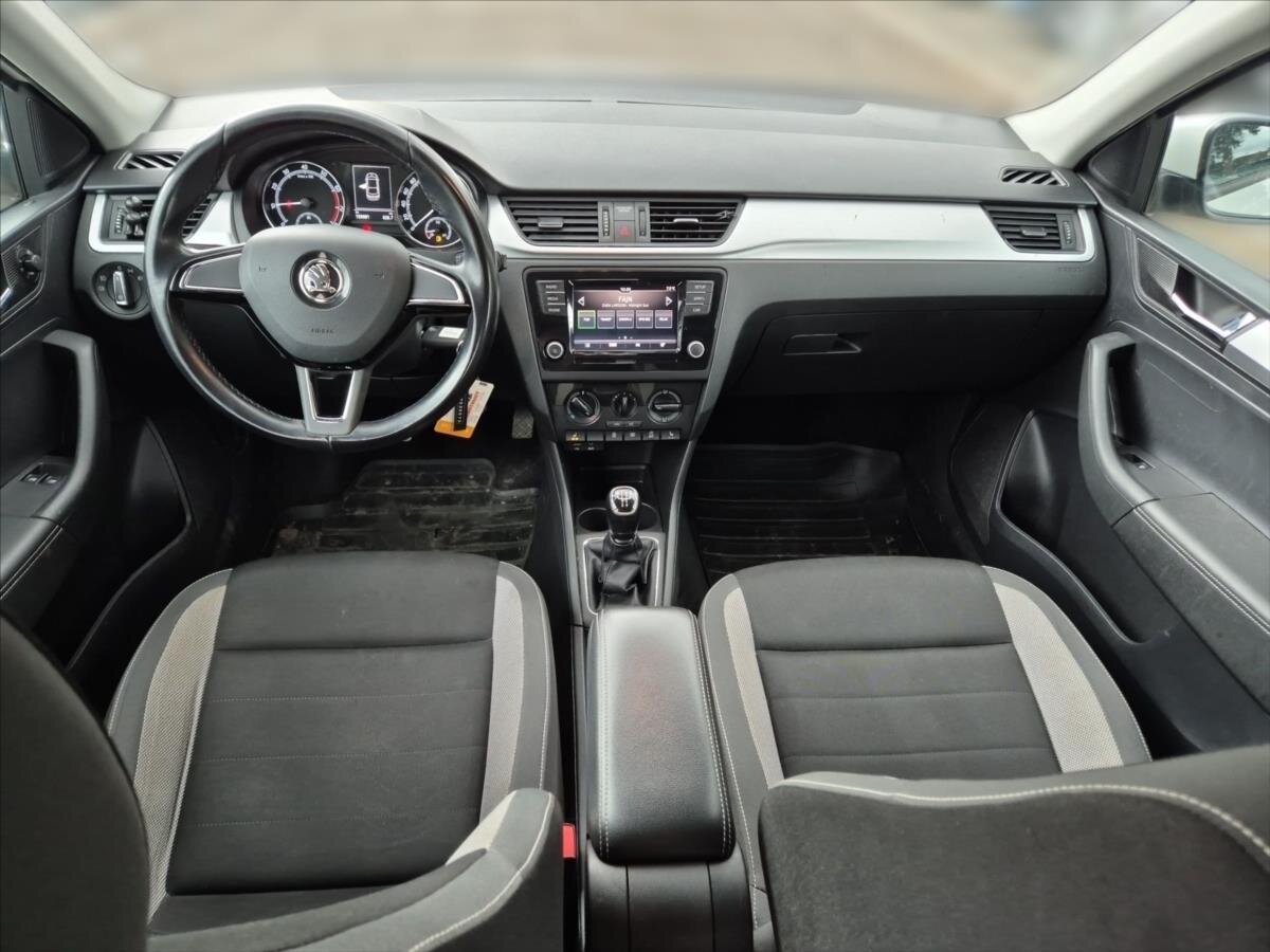 Škoda Rapid Sedan / Limuzína 999,0 70 kw