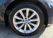 Volkswagen Passat Kombi 1,6 l 88 kw