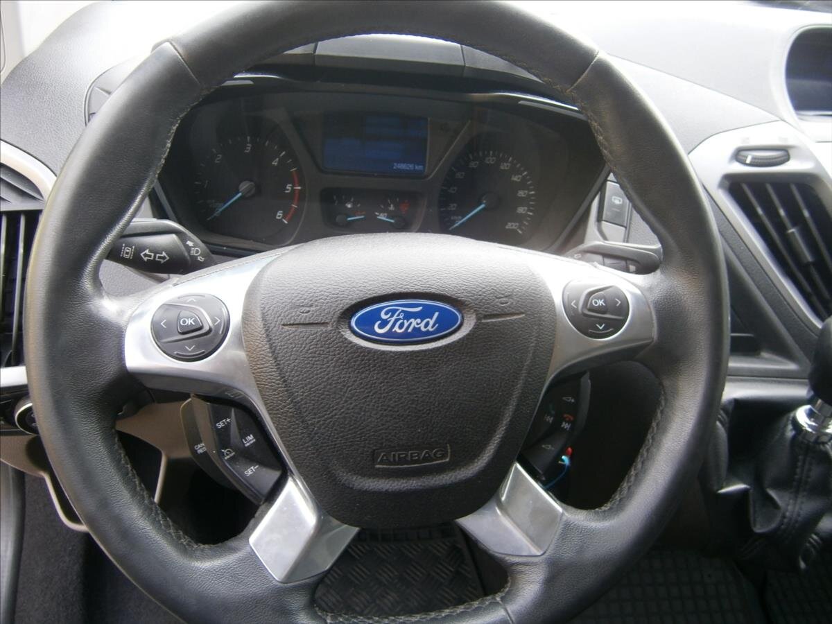 Ford Tourneo Custom
