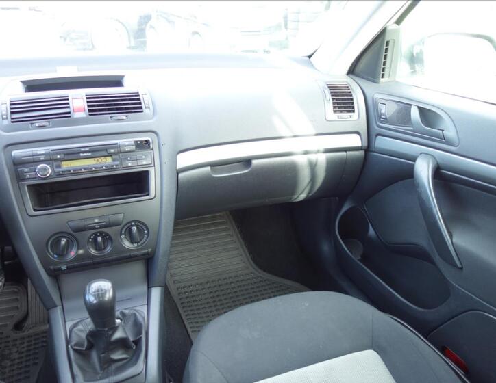 Škoda Octavia 18