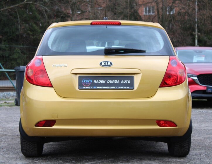 KIA Ceed Hatchback 1,4 l 80 kw