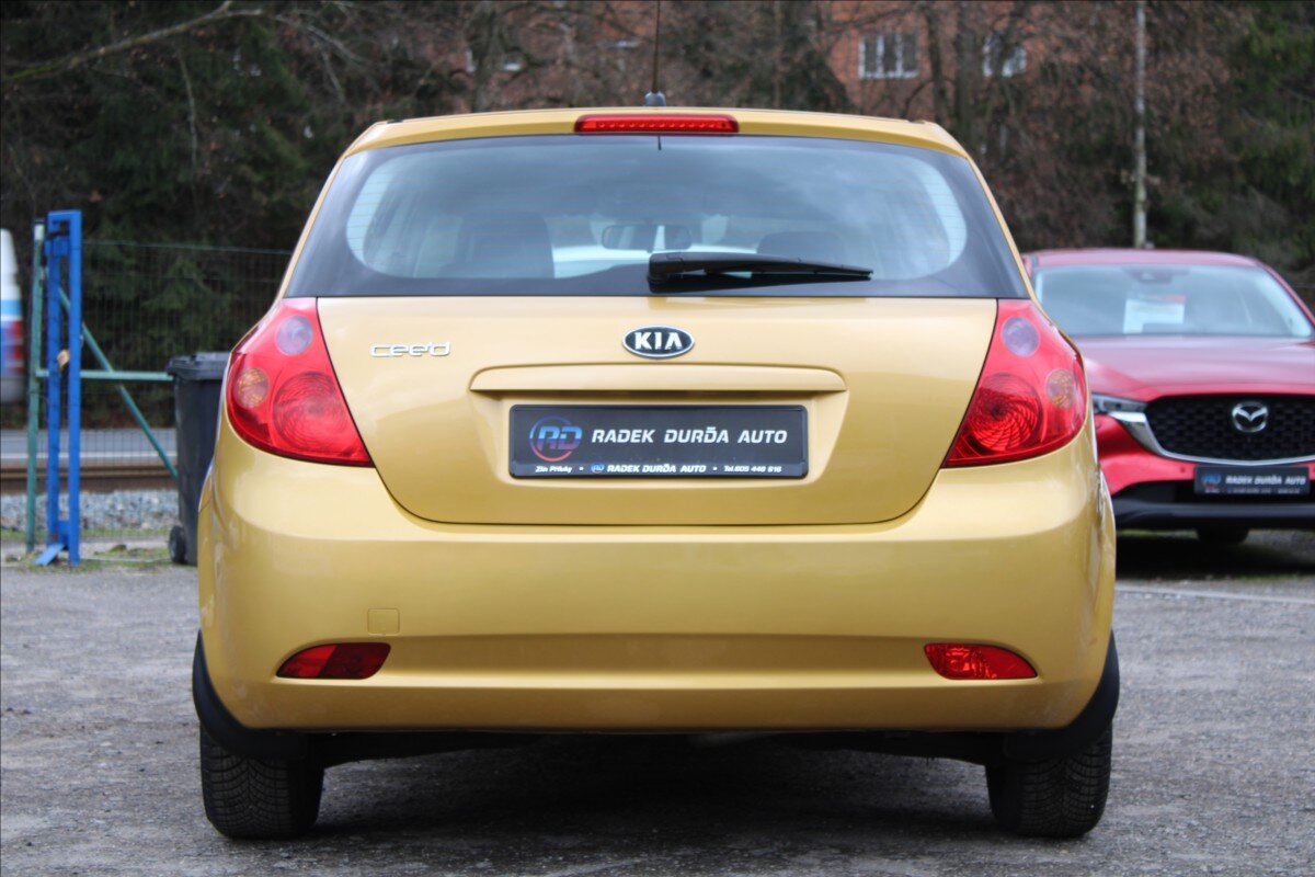 KIA Ceed Hatchback 1,4 l 80 kw