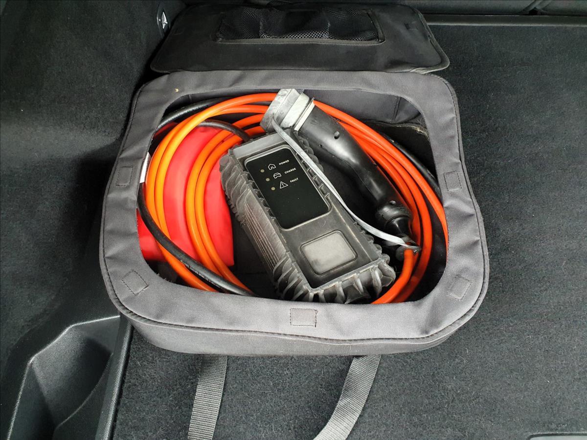 DS Automobiles DS7 Crossback