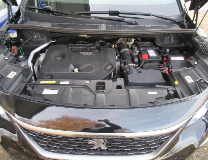 Peugeot 5008 26